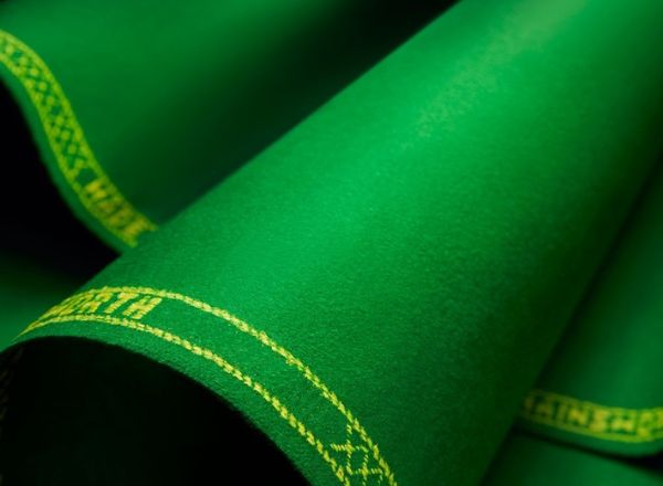 Hainsworth Smart Snooker Cloth Olive Green 12ft Set – 223cm Width, 460gsm Wool Blend | Knight Shot UAE